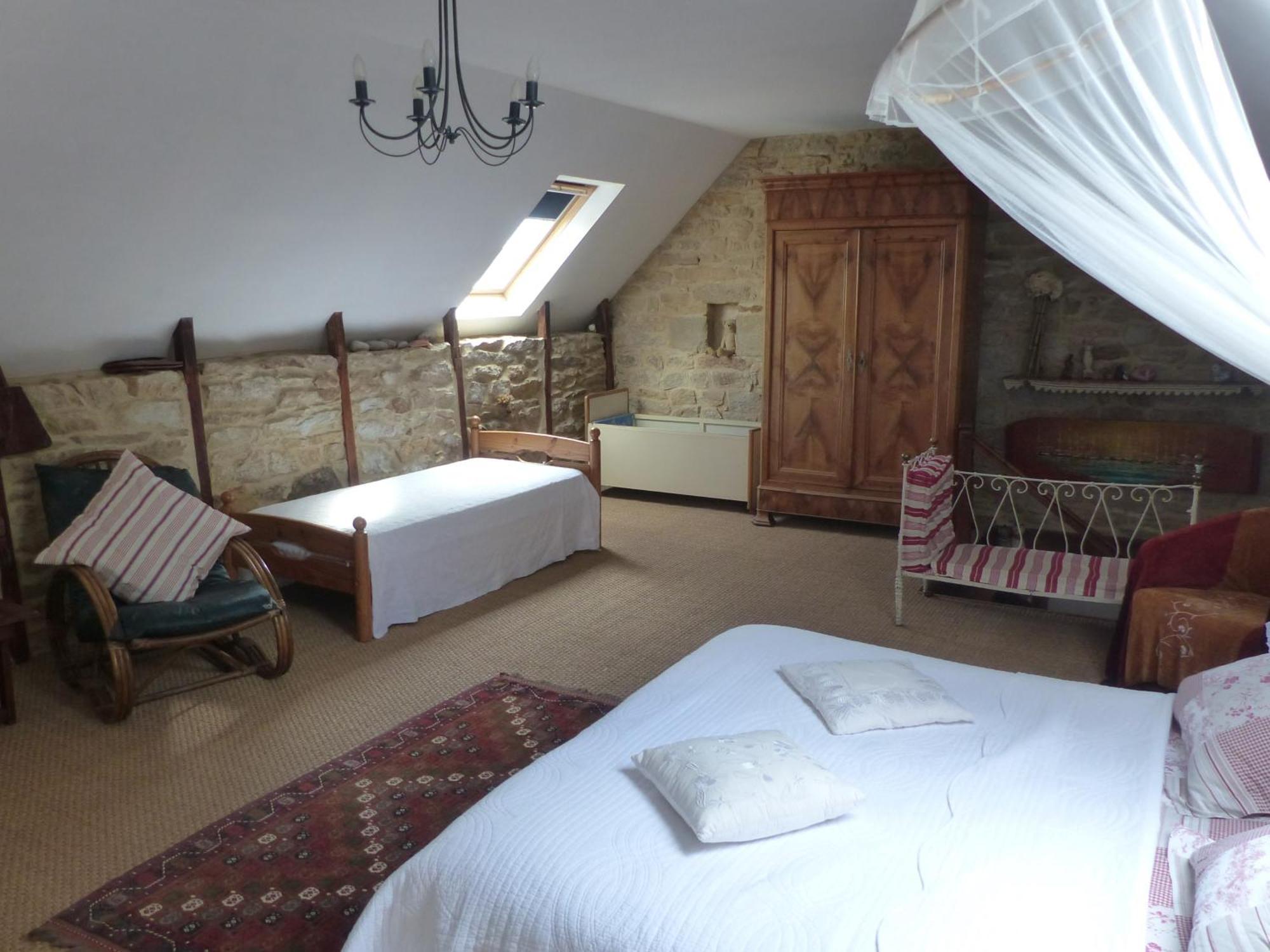 La Ferme De Kerhors Hotell Tréméoc Exteriör bild